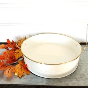NWT, White Metal Tin Tray